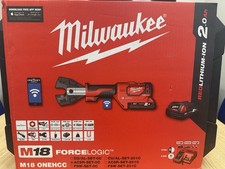 Milwaukee M18™ FORCE LOGIC™ HYDRAULIC 35 MM CABLE CUTTER