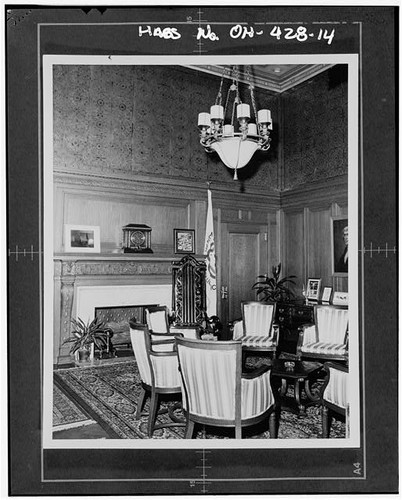Haas office sitting room - room, 1981