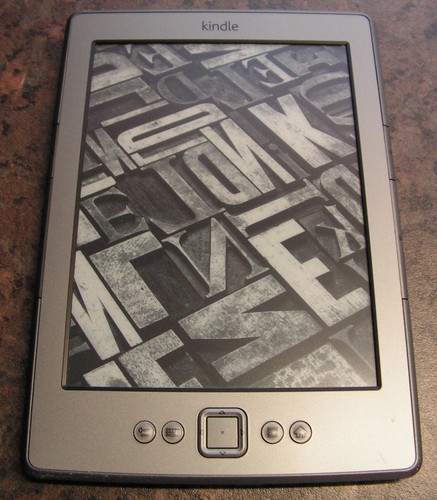 Amazon kindle d01100 4th - amazon,