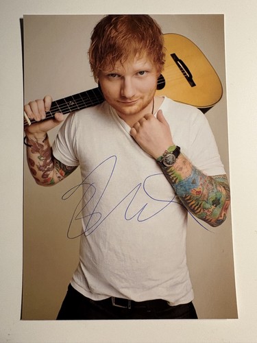 Signed photo sheeran - signed,