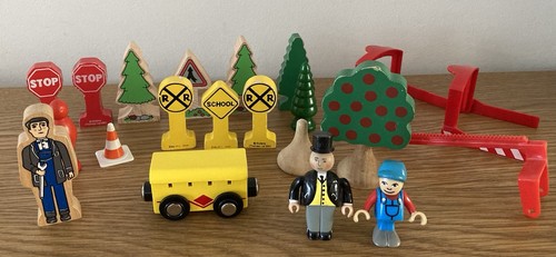Vtg thomas friends wooden - &,