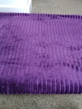 Cosy Fleece Throw. Purple. 80 X 90 Inches