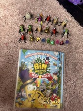 Retro 2007/2010 Bin Weevils Collectors Figures And Collectors Card Book