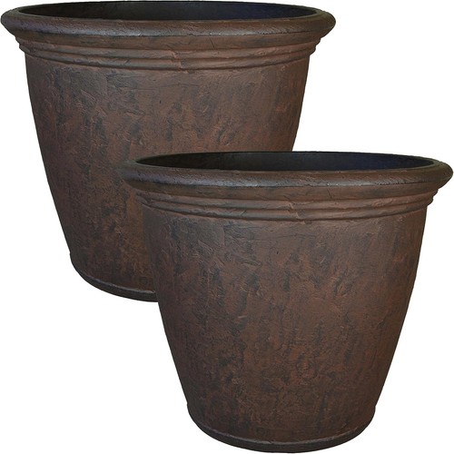 Large plastic planter - 24'',