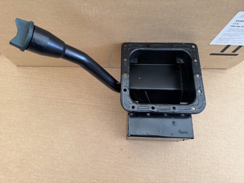 Kubota z482 engine oil sump - kubota,