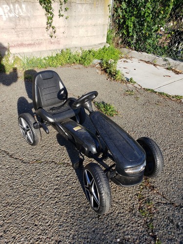 Mercedes benz pedal car nice - car.,