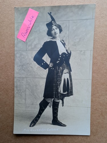 Old photo woman - photo, costume