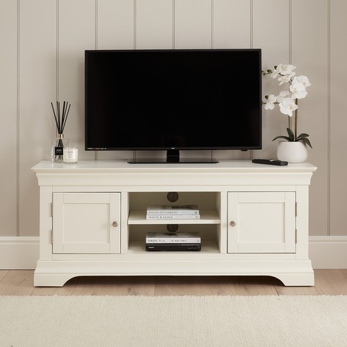 Wilmslow white widescreen tv - wilmslow,