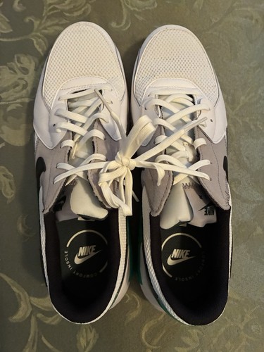 Nwot men nike - nwot, max