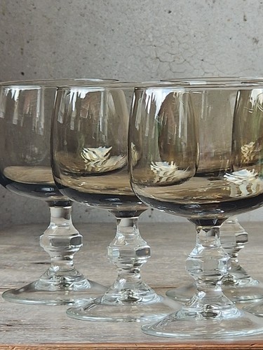 Vintage 1970 glass mid - vintage,