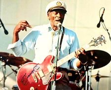 Chuck Berry Signed 16x20 Glossy Color Photo - JSA Certificate Of Authenticity