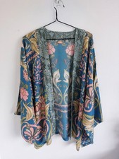 LOVELY! Powder Kimono Jacket