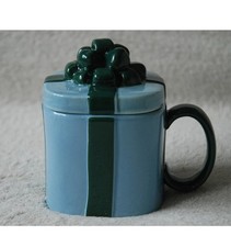 Anthropologie Present Shape