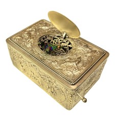 Singing Bird Box by Marguerat