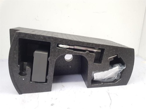 2012 seat ibiza vehicle jack - vehicle,