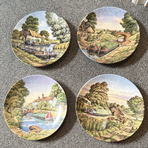 Royal worcester set canal - of,