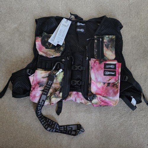 Eastpak aries abstract print - aries,