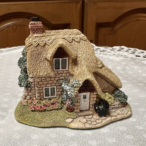 Lilliput lane applejack - lilliput,