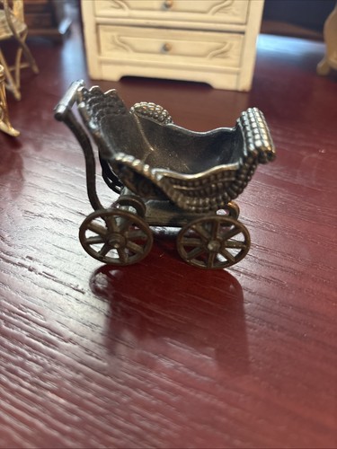 Vintage 1976 minature - vintage, baby