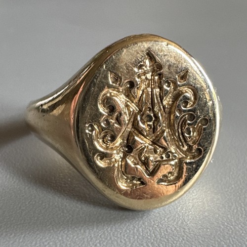 9ct yellow gold seal engraved - yellow,