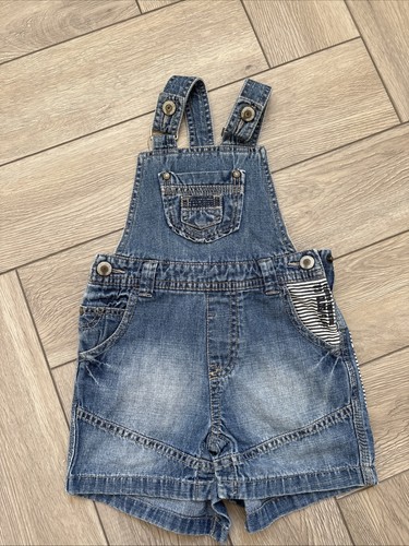 Zara short jean dungarees size - short,