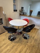 FURNITURE VILLAGE - Dining Room Bistro Table With 4 Chairs