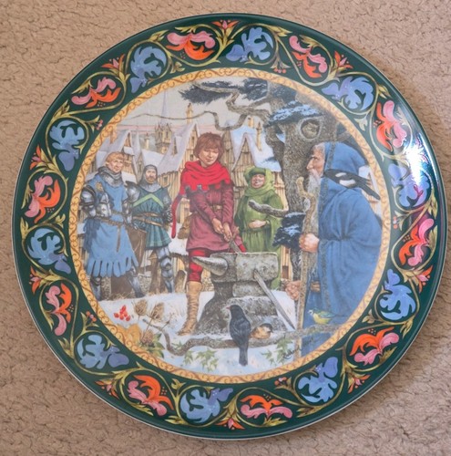 Stunning wedgwood plate - stunning,