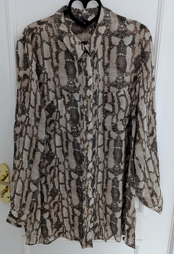 Yours semi sheer - semi, snake