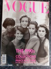 Vogue  - January 1990 - SUPERMODELS Cover -  Excellent  Fresh Collectible Copy