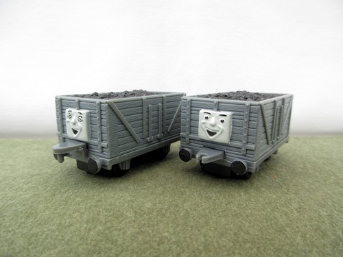Ertl grey troublesome trucks - grey,