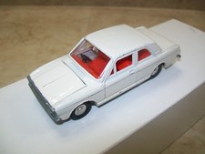 Dinky Toys Ford Cortina #159