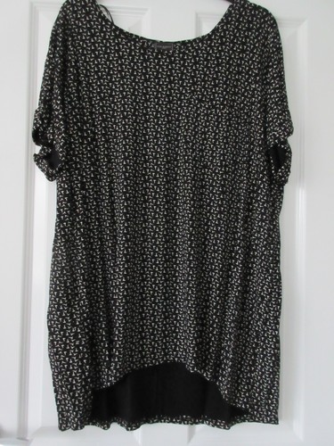 Black and white dipped hem