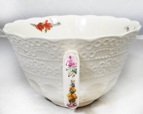 Heath rose by - by, spode