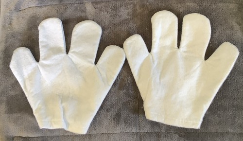 Mickey mouse gloves - mickey,