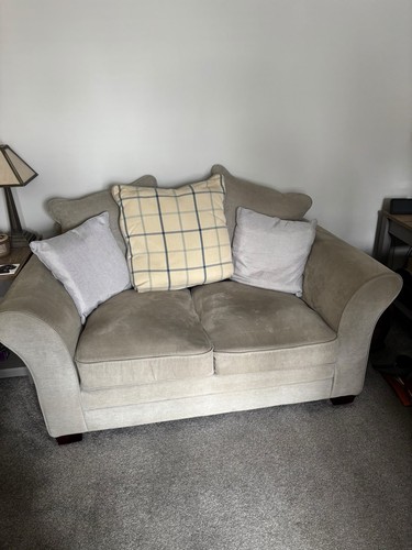 Grey seater and - and, 3