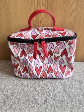 Large Toiletry Storage Travel Makeup Organiser Bag - Love Heart Design - Primark