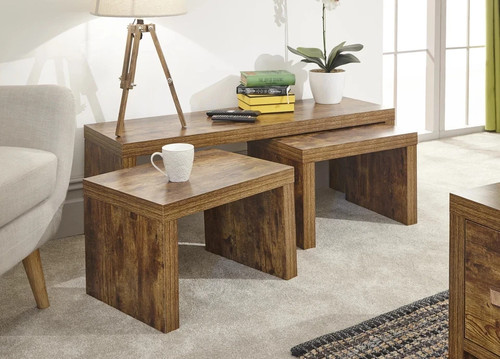 Jakarta coffee table - nest, lamp