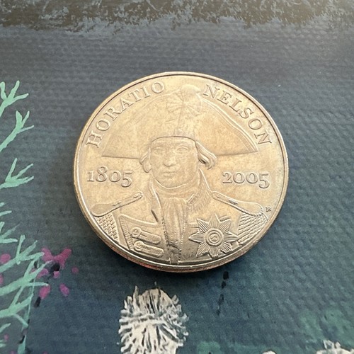 Pounds 2005 elizabeth ii - pounds,