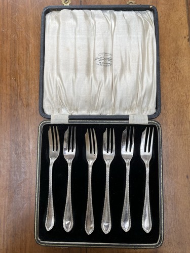 Vintage silver plated cake - vintage,