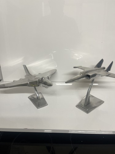 Large vulcan aluminium - x,
