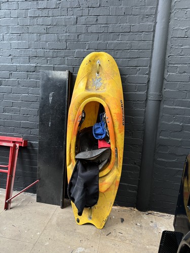 Pyrahna 191 kayak - pyrahna,