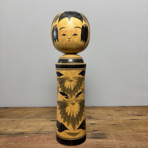 27cm japanese kokeshi doll - kokeshi,