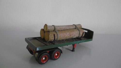 Classic trailer log - trailer,