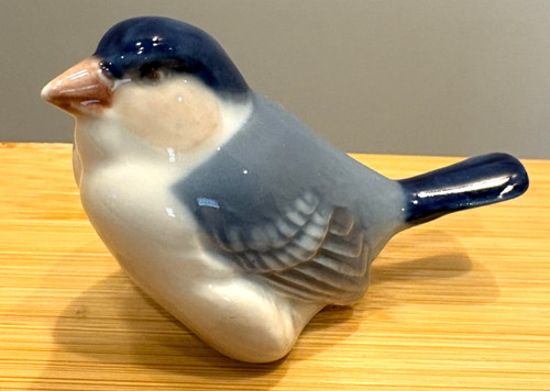 Royal copenhagen finch bird - royal,