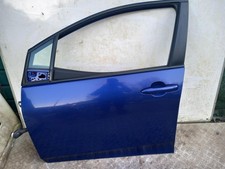 Toyota Prius Mk4(XW50) Left