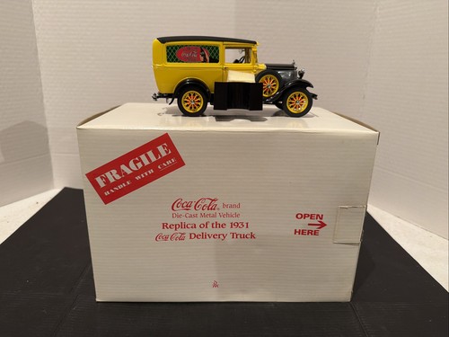 Danbury mint coca - danbury, cola