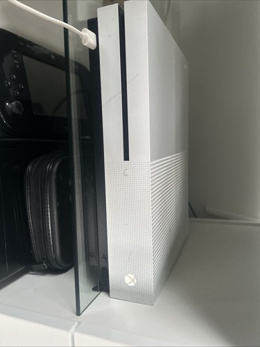 Microsoft xbox one comes - xbox, s