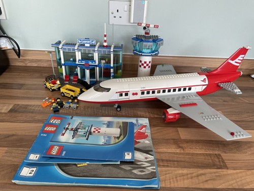 Lego city 3182 airport set - lego,