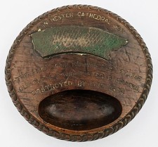 WINCHESTER CATHEDRAL OAK & BARRACKS CLOCK METAL FIRE MATCH STRIKER / VESTA