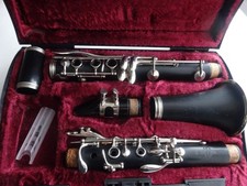 clarinet buffet b 12 in good condition